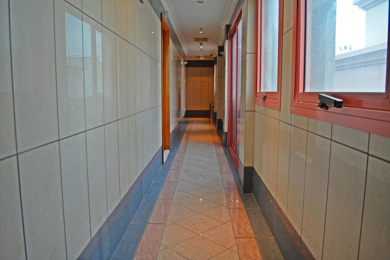 Hotel Queens Next Sabkha Bus Station 2*